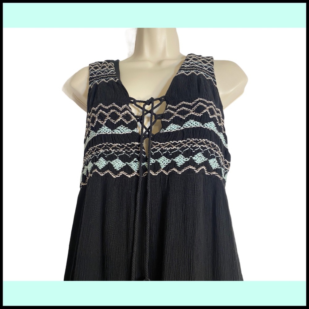 FREE PEOPLE SIMPLY BLACK EMBROIDERED MINI DRESS XS - Picture 2 of 9